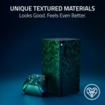 Razer Película para console de vinil: Xbox Series X - Full Wrap - Vinil fundido premium 3M - Resistente a arranhões - Designs e acabamentos exclusivos - Fácil aplicação - Camuflagem preta - Imagem 5