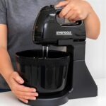 Batedeira Elétrica 220V Com Tigela 2L Mixer Manual Massas Leves Bolo Clara Neve 7 Velocidades Ajustáveis Potente Compacta Preta Confeitaria Batedores Ferro - Imagem 6