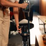 WAP Limpadora e Aspirador Multifunções Magic Clean 2 em 1 Autonomia de 90min Vertical e Portátil Com Escova Pet Base Carregadora Bivolt - Imagem 20