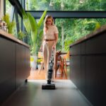 WAP Limpadora e Aspirador Multifunções Magic Clean 2 em 1 Autonomia de 90min Vertical e Portátil Com Escova Pet Base Carregadora Bivolt - Imagem 25