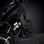 Moto Scooter Elétrica JET 1000W: autonomia de até 55 km, velocidade de 32 km/h e sem necessidade de CNH. - Imagem 3