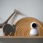 Babá Eletrônica Maxi Cosi See Pro 360: monitore seu bebê com CryAssist, câmera 2K, visão noturna e 10h de bateria. - Imagem 23