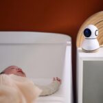 Babá Eletrônica Maxi Cosi See Pro 360: monitore seu bebê com CryAssist, câmera 2K, visão noturna e 10h de bateria. - Imagem 25