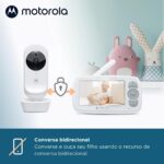 Babá Eletrônica VM34 Motorola com tela 4.3, visão noturna, áudio bidirecional e zoom para monitorar seu bebê com segurança. - Imagem 6