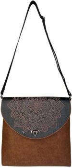 Bolsa Feminina Transversal Média Café Magicc B-230: estilo e praticidade para o dia a dia - Imagem 4