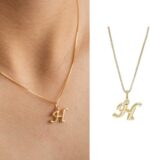 Colar corrente com letra inicial banhado a ouro 18k: pingente personalizado e elegante para mulheres. - Imagem 3