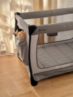 Berço Portátil Safety 1st Falcon Grey Night: mais espaço, conforto e praticidade para bebê até 20kg. - Imagem 11