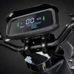 Moto Scooter Elétrica Jet Max 1000W: mobilidade urbana econômica e prática, sem necessidade de CNH - Imagem 4