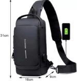 Bolsa Transversal Masculina Antifurto Impermeável com Cadeado e USB, compacta e segura para trabalho, academia e uso urbano. - Imagem 7