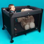 Berço Cosco Kids Nanny 0 a 18kg: berço e cercado com mosquiteiro, segurança e conforto para acompanhar o crescimento do bebê. - Imagem 40
