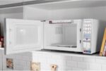 Micro-ondas Electrolux 34L MEO44: capacidade ideal, função Tira Odor e Manter Aquecido para mais praticidade no dia a dia. - Imagem 3