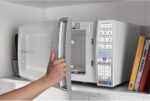 Micro-ondas Electrolux 34L MEO44: capacidade ideal, função Tira Odor e Manter Aquecido para mais praticidade no dia a dia. - Imagem 5