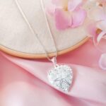 Colar com Foto Prata Relicário Coração: presente luxuoso e emocionante para guardar memórias com elegância. - Imagem 7