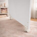 Mini Berço Infantil Nina 2 em 1 com colchão, rodízios e mosquiteiro: conforto, segurança e praticidade para o bebê. - Imagem 5