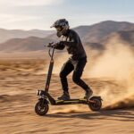 Patinete Elétrico para Adultos: 50 km/h, autonomia de 50 km, dupla suspensão e freio a disco. Compre agora. - Imagem 9