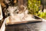 Weber Churrasqueira Elétrica Externa Lumin Verde Claro: portátil e ideal para pátios, sacadas e decks pequenos - Imagem 10