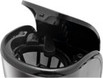 Cafeteira Britânia Coffe Duo compacta, prática e segura, com base antiderrapante e reservatório de 250mL para seu café diário. - Imagem 5