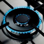 Cooktop 5 bocas Brastemp Gourmand Inox BDK90DR 220V: mesa em inox, duplachama e trempe de ferro fundido para cozinhar com mais eficiência. - Imagem 3