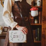 Well Read Bolsa transversal Co: praticidade e estilo para amantes de livros, ideal para comprar agora. - Imagem 5