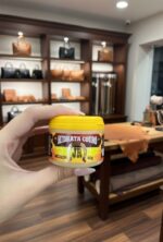 Cera Hidratante para Couro JR 60g: hidrata, protege e dá brilho natural ao couro, mantendo-o sempre novo. - Imagem 3