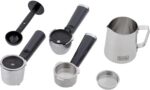 BLACK+DECKER CEA1200G: cafeteira expresso com jarra inox, 2 cafés simultâneos e preparo com pó ou cápsulas. - Imagem 4