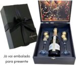 Kit Espumante Chandon 750ml Presente com 2 Taças e Ferrero Rocher: presente sofisticado para brindar com elegância em qualquer ocasião. - Imagem 3