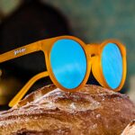 Óculos de Sol Goodr Freshly Baked Man Buns com estilo e conforto para treinos e uso diário - Imagem 3