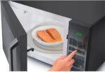 Micro-ondas Midea 35L espelhado: mais espaço, praticidade e funções pré-programadas para agilizar sua rotina. - Imagem 6