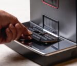 Gaggia Magenta Milk 220V: espresso automático italiano com 5 bebidas, vapor profissional e fácil uso em casa - Imagem 5