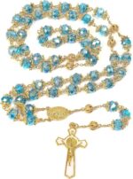 Terço azul celeste São Bento 10 mm banhado a ouro, rosário com medalha milagrosa e crucifixo para compra segura e elegante - Imagem 4