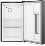 Electrolux Cervejeira Home Bar EB100 100L Frost Free, porta de vidro preta, ideal para cervejas sempre na temperatura certa. - Imagem 5