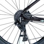 Bicicleta Mtb Sense React Pro 2025 Aro 29 com transmissão Cues 2x9v para performance e controle nas trilhas - Imagem 4