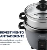 Panela Elétrica de Arroz 0,6L Oster Grafite 220v: prática, compacta e com manter aquecido para o arroz sempre no ponto. - Imagem 6