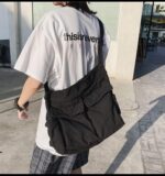 Bolsa mensageiro de lona grande com vários bolsos: prática, versátil e ideal para mulheres e homens no dia a dia. - Imagem 5