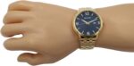Relógio Magnum Masculino Ma34594a Dourado com resistência à água para um visual casual e elegante - Imagem 4