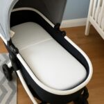 Colchonete para Carrinho de Bebê Moisés Universal Macio: conforto, segurança e encaixe ideal para compra com ótimo custo-benefício. - Imagem 3