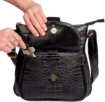 Bolsa tiracolo de couro Elis: elegância e praticidade para o dia a dia. - Imagem 6