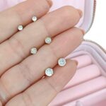 Trio Conjunto Brincos Pedras Zircônia Banhados: elegância e brilho para compor looks com sofisticação. - Imagem 4