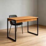 Mesa Escrivaninha Industrial 90x45x76cm: compacta, resistente e ideal para home office, estudo e quarto. - Imagem 4