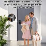 Fechadura inteligente 4 em 1 com impressão digital, senha, cartão IC e trava automática. Segurança e praticidade para sua porta. - Imagem 9