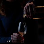 Glencairn Copita com tampa e caixa premium: copo de cristal ideal para degustação de whisky, com presente sofisticado. - Imagem 9