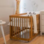 Berço 3 em 1 Evolutivo e Cômoda Cromo Quater: segurança, versatilidade e design para o quarto do bebê. - Imagem 8