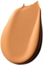 MAC Studio Radiance 24HR Corretivo NC37: cobertura luminosa, hidrata e ilumina por 24h para pele radiante. - Imagem 2