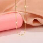 Colar Bolinha Feminino em Aço Inox Dourado: delicadeza e durabilidade para presentear com estilo. - Imagem 5