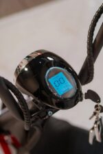 Scooter Patinete Elétrico 1000w Citycoco recarregável: mobilidade urbana prática e econômica sem CNH - Imagem 7