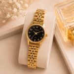 Relógio Mondaine Dourado Feminino 32425LPMVDE1: elegância e estilo para compor looks com sofisticação. - Imagem 4
