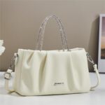Bolsa Feminina Nuvem com detalhes plissados: elegante, quadrada e versátil para mão, ombro ou transversal. - Imagem 7