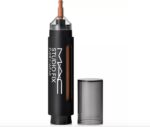 Corretivo M·A·C Studio Fix All Over Face Pen: cobertura média a alta, acabamento matte natural e duração de até 36h.