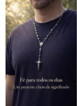 Terço São Bento Hematita 5mm em Aço Inox: resistente, elegante e ideal para oração diária ou presente religioso. - Imagem 6