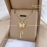 Colar Feminino Metamorfosis Borboleta com Zircônias: elegante, antialérgico e versátil para valorizar sua transformação. - Imagem 6